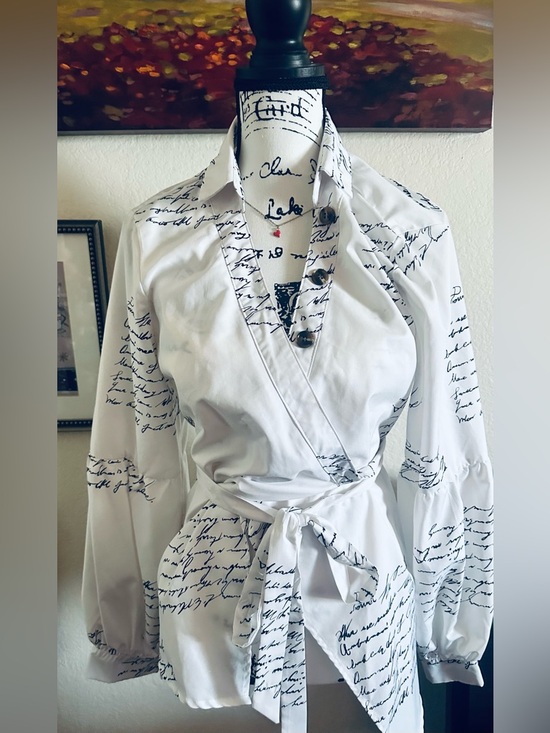 SHEIN Tops - SHEIN White Blouse with Black Script Detail
